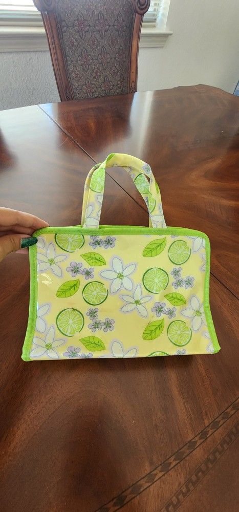 Cosmetic Makeup Travel Bag Avon  ✧🧳  Bolsa de Viaje Cosmeticos