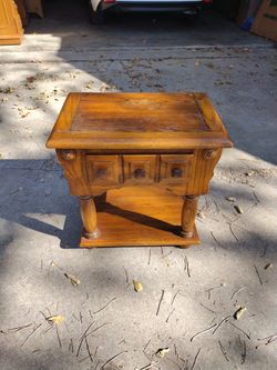 Vintage Rick City End Table 24w X  16.5d X 24h