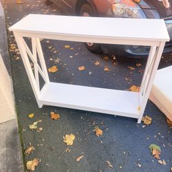 Wall/window Table 