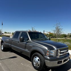 2005 Ford F350 Lariat 