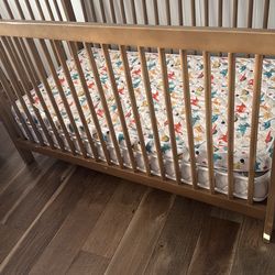 Toddler crib
