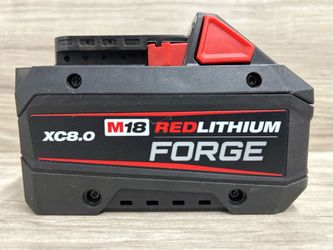 MILWAUKEE M18 18V Lithium-Ion REDLITHIUM FORGE XC 8.0 Ah Battery Pack (PO1024896)