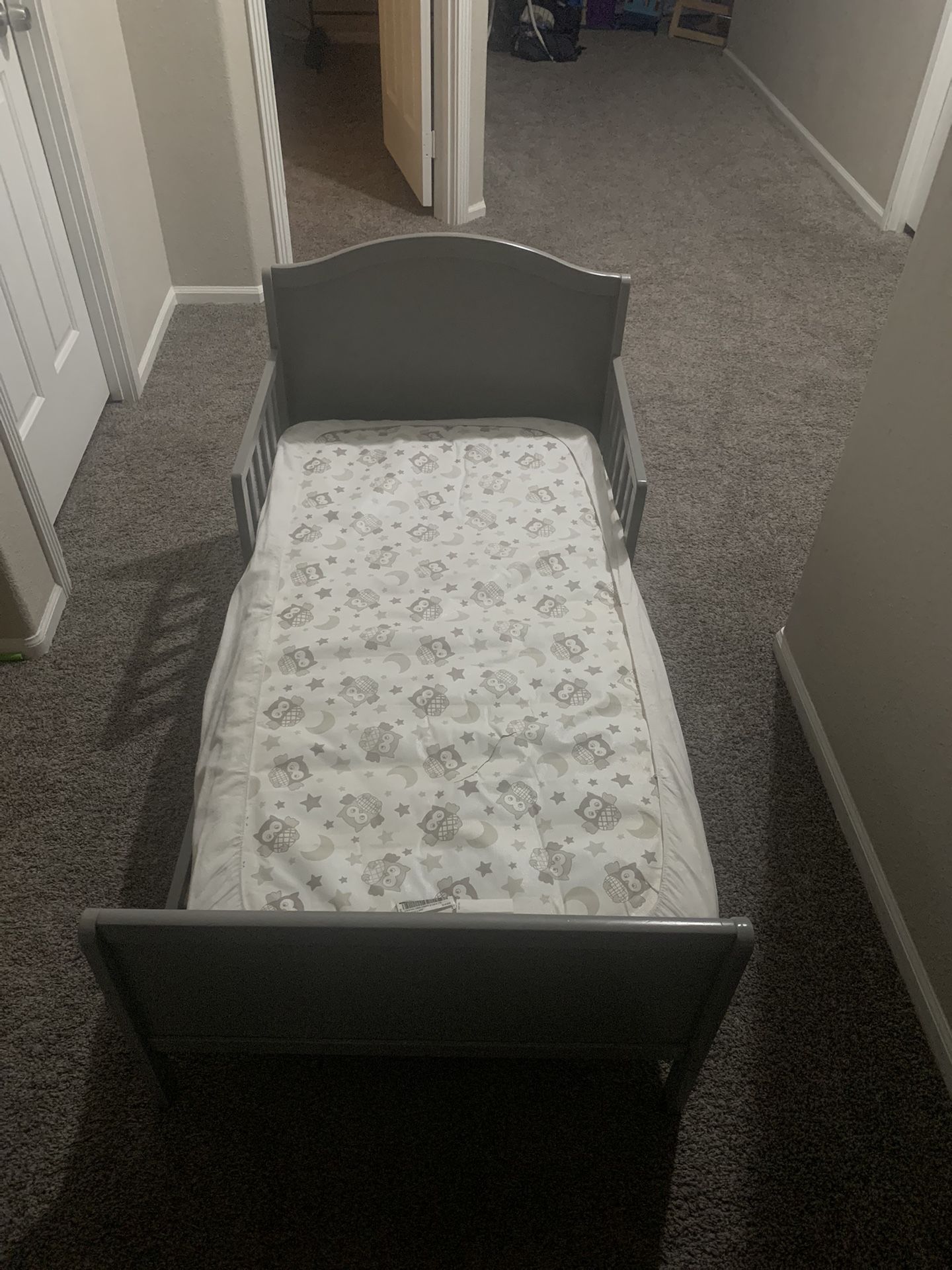 Toddler Bed Need Gone Asap