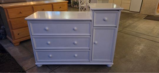 Furniture garage sale!