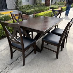 Wood dining table and five chairs wood dining table set