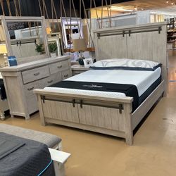 Queen Bedroom Set, 4PC ( No Mattress Included)