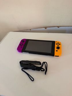 Nintendo Switch Gaming Console w/ Neon Joy-Cons – Works Perfectly