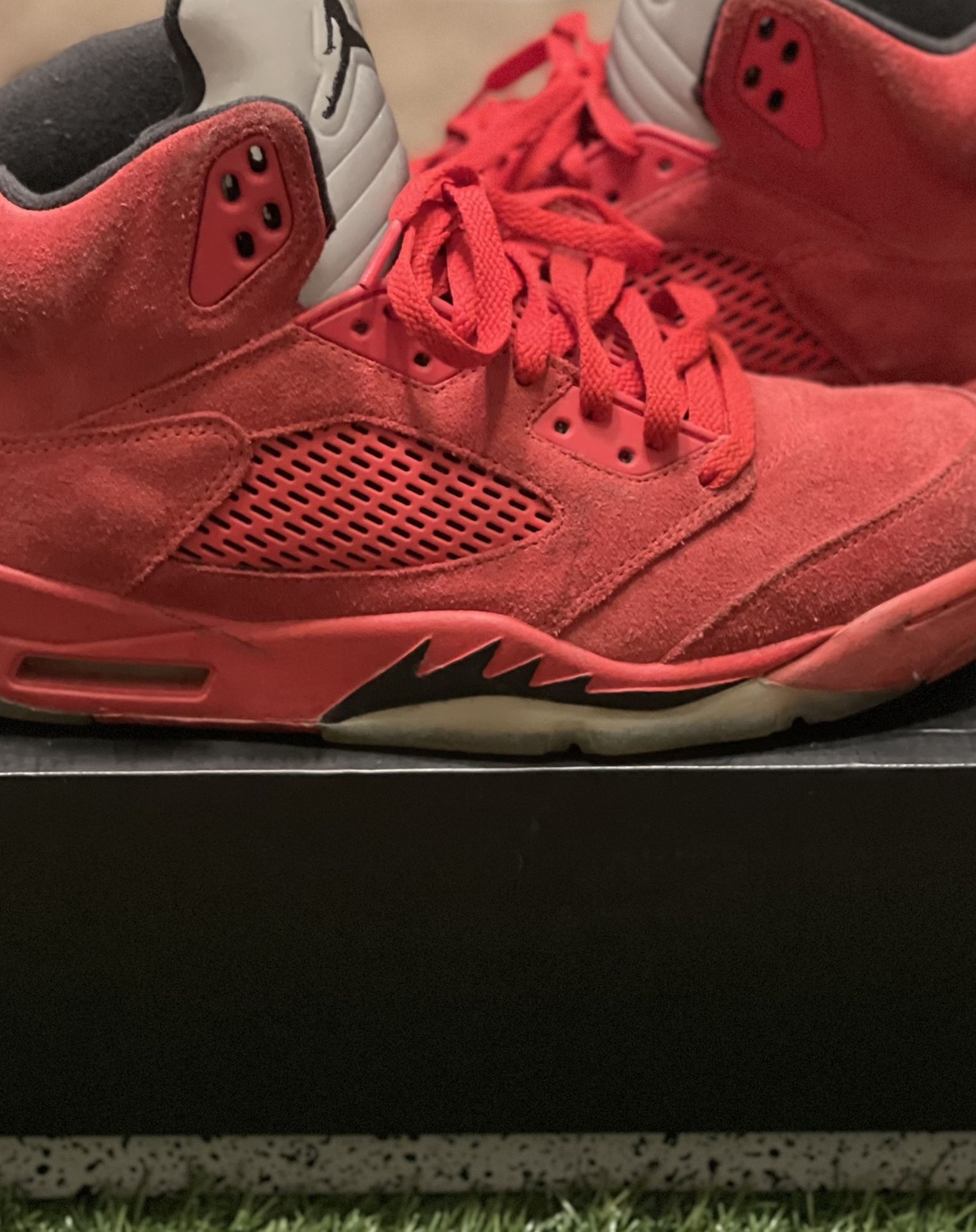 Jordan 5 Red Suede