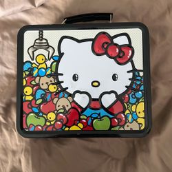 Hello kitty Metal lunch Box