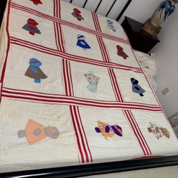Antique Sunbonnet Sue Block Quilt Hand Stitched 82”x60” Please see photos for visual condition