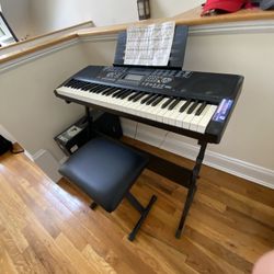 Electric Keyboard 