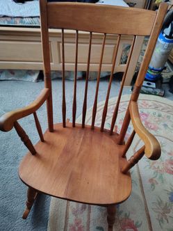Wooden Rocking Chair