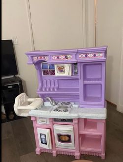 Kids Kitchen