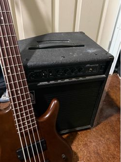 Ibanez 5 String Bass GSR205B + Ampeg Bass Amp 500 OBO