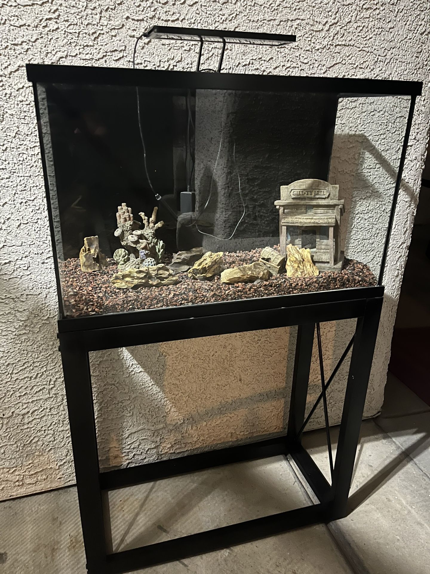 fish tank 29G