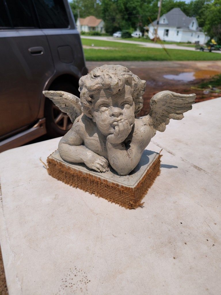 Angel Statue