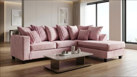 New pink velvet Sectional 💗