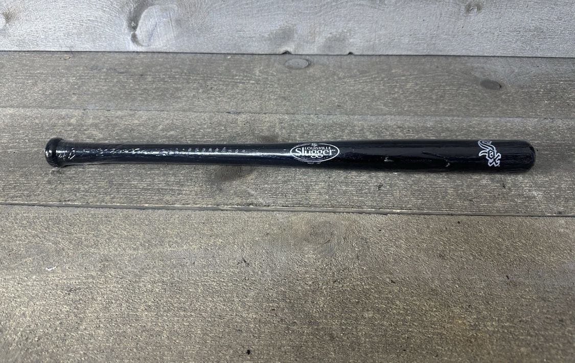 Louisville Slugger Mini Woods. Baseball Bat 18" Chicago White Sox MLB Black