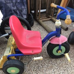 Toddler Tricycle w/Dump Bucket