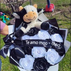 Ramo De Listón Muy Bonito Para Cualquier Ocasión Mándeme Mensaje Si Tiene Preguntas Aga Su Pedido Ahora