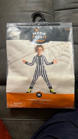 Costume