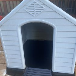 House For Medium to Large Size Dogs