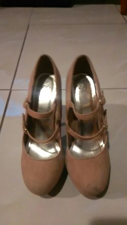 Tan Heels