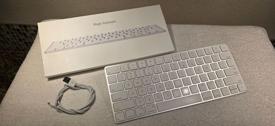 Apple Magic Keyboard (Model A1644) w/Box & Accessories