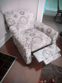 Accent chair