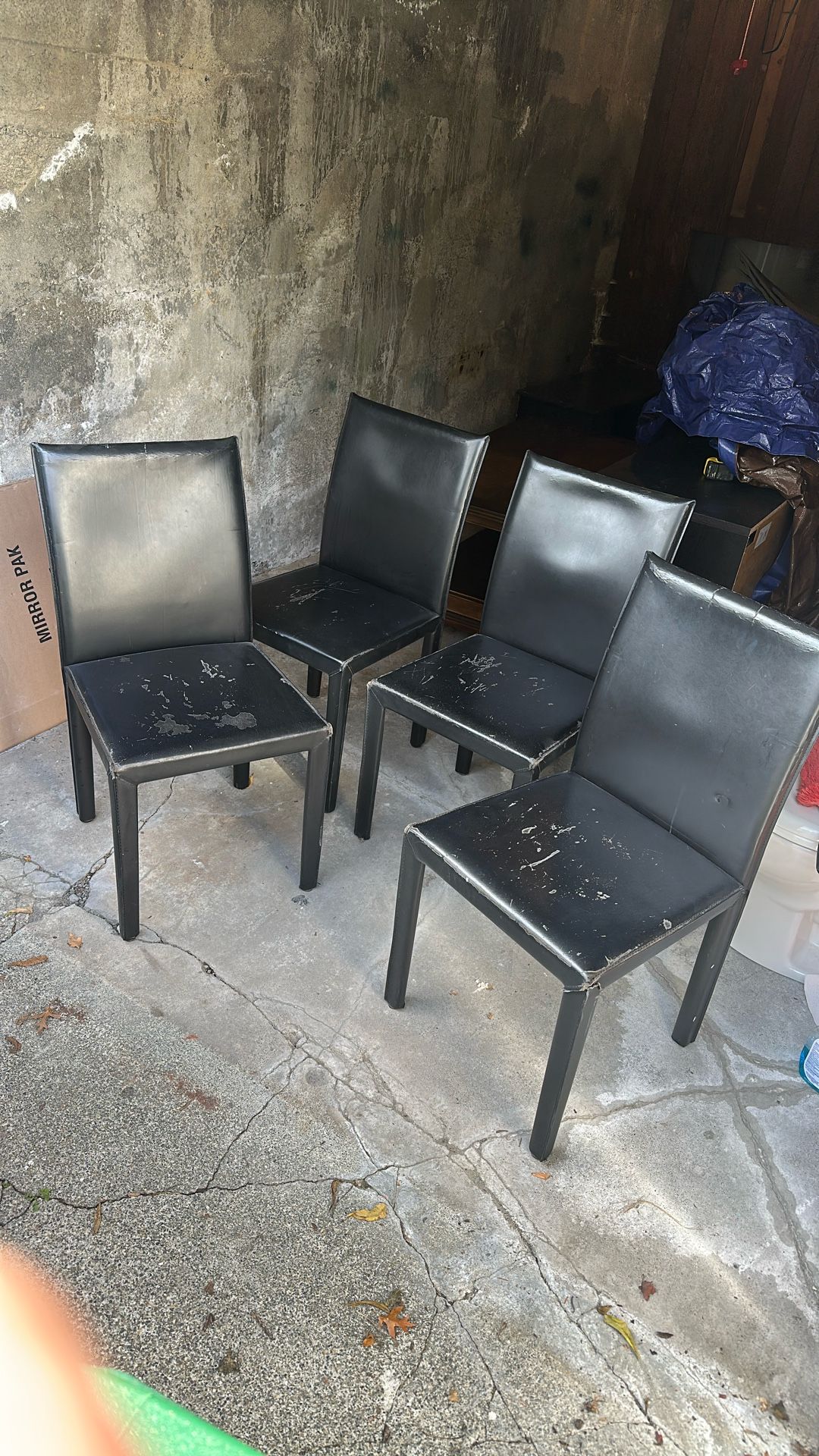 Leather chairs Maria Yee Designer