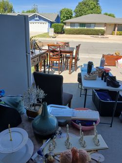 yard  sale 7/24/26 /7/25/26