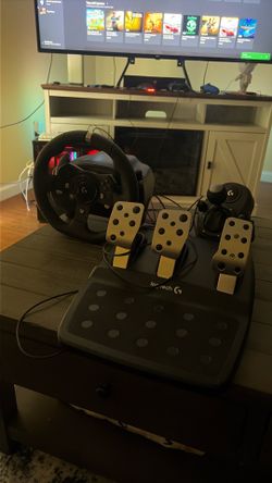 Logitech G920 SE  gaming steering wheel