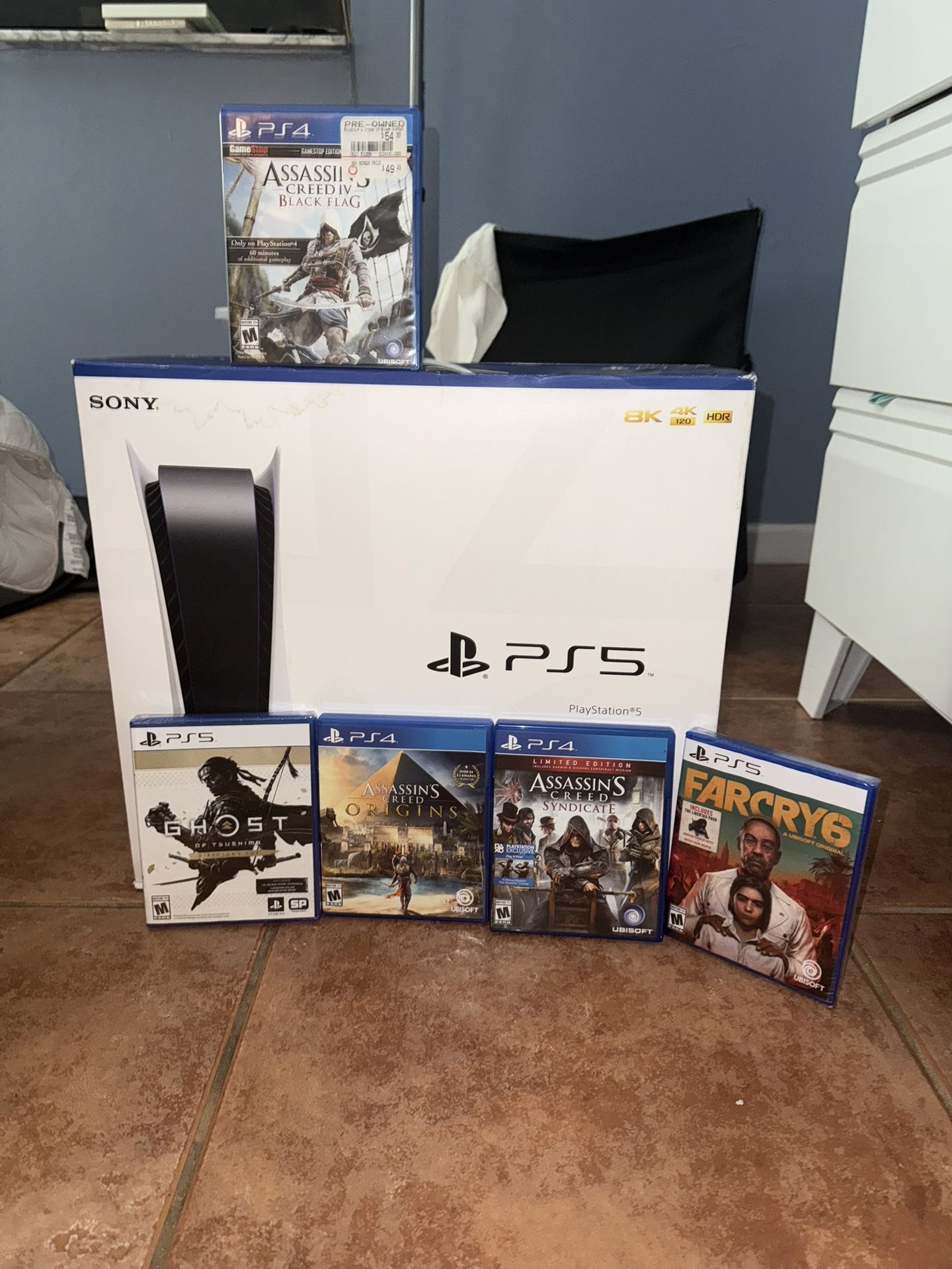 Brand New PS5 NEVER OPEN