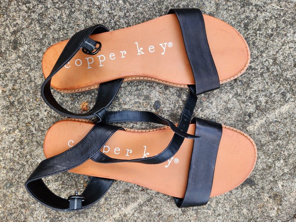 Womens Shoes
