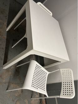 Table set $150