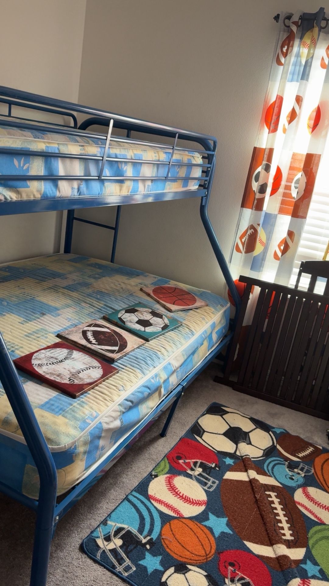 Twin And Full Bed