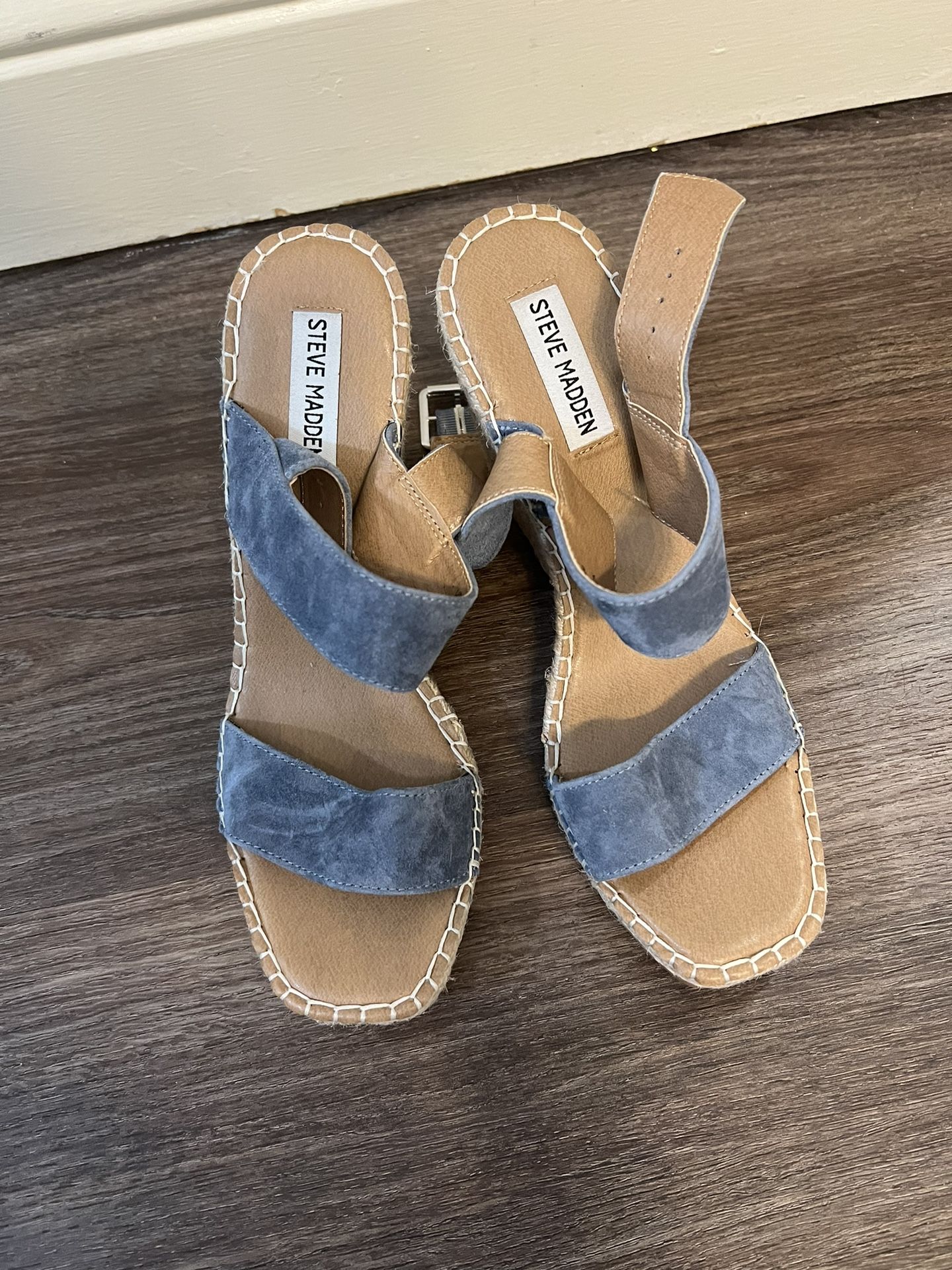 Steve Madden Wedges Size 9.5