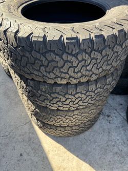 245/75r16 Bfgoodrich ko2  tires en excelentes condiciones de vida las 4