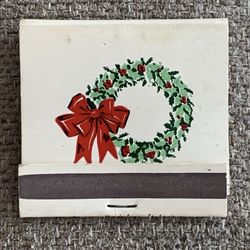 Seasons Greetings ~ Hard to Find Original Vintage Christmas Wreath Matchbook ~