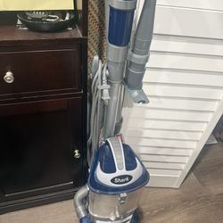 Shark Navigator Vaccum 