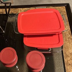 Pyrex Containers