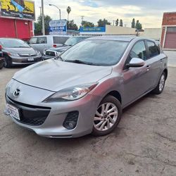 2013 Mazda Mazda3 Hatchback