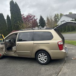 Kia Sedona 
