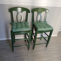 Beautiful Green Wooden Wicker Chairs 