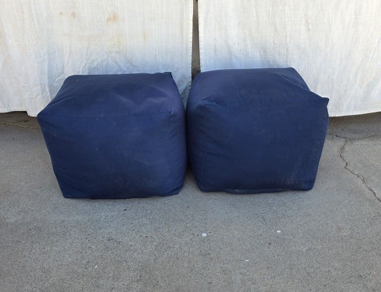 Blue Pouf Cubes