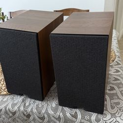 ELAC Debut 3.0 DB63-WN Bookshelf Speakers, Walnut (Pair)