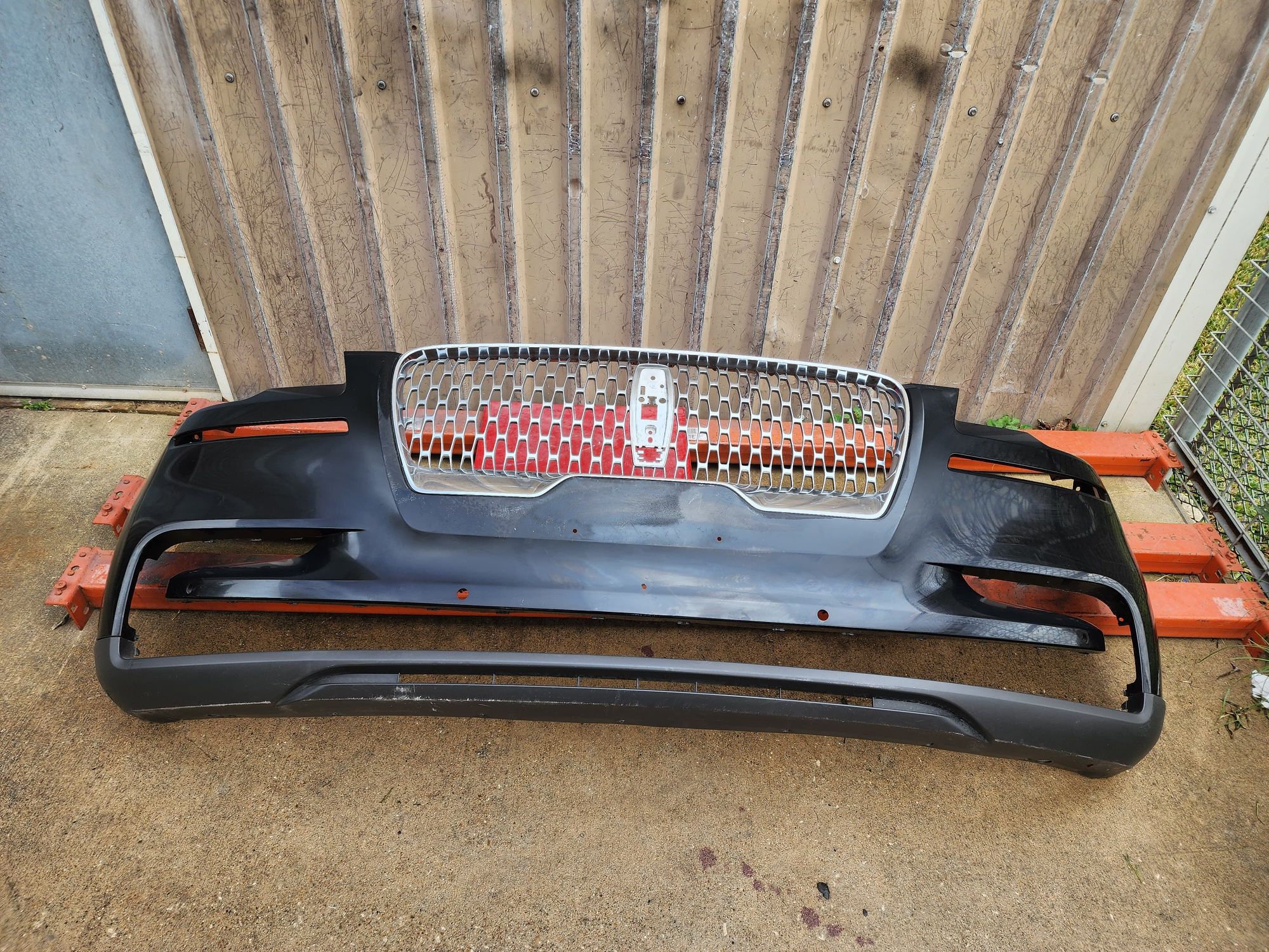 2020-2023 Lincoln Aviator Front Bumper Used Oem