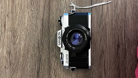 Minolta ( functional film camera )