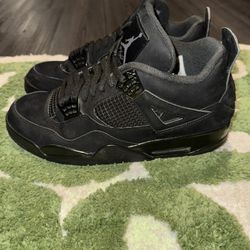 JORDAN BLACK CAT 4’S
