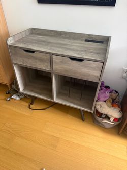 Record player credenza